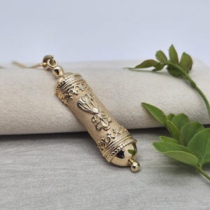 14k Gold Mezuzah Pendant, Judaica Jewelry, Israeli pendant