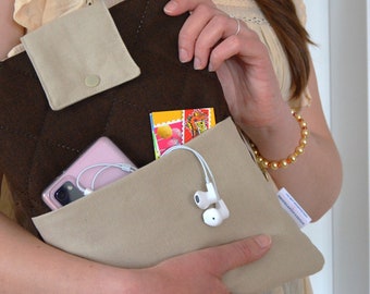 Quilted, well-padded book cover/tablet cover large beige-brown with slightly water-repellent outer pocket