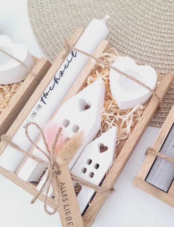 Hochzeit Geschenkset Hochzeitsgeschenk Häuser Lichthäuser Kerzenset Kerzenhalter Herz Stabkerze Kerzenbox Holzbox Mitbringsel