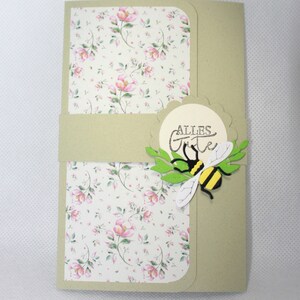 carte d'anniversaire spéciale au format pliable avec motif floral banderole