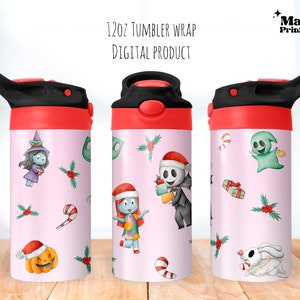 Puede incluir: Tres envoltorios para vasos de 12 oz con fondo rosa y varios personajes navide&ntilde;os, incluyendo un fantasma, una bruja, un mu&ntilde;eco de nieve y un bast&oacute;n de caramelo. El texto "12OZ TUMBLER WRAP DIGITAL PRODUCT" est&aacute; en la parte superior de la imagen.