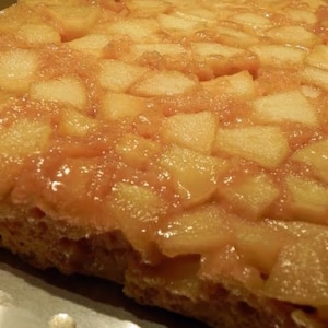 Caramel Apple Upside Down Cake Recipe download