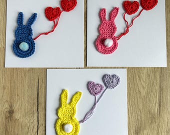 Carte de vœux au crochet, carte lapin, lapins au crochet, carte naissance, carte anniversaire, carte fête pâques, carte baptême