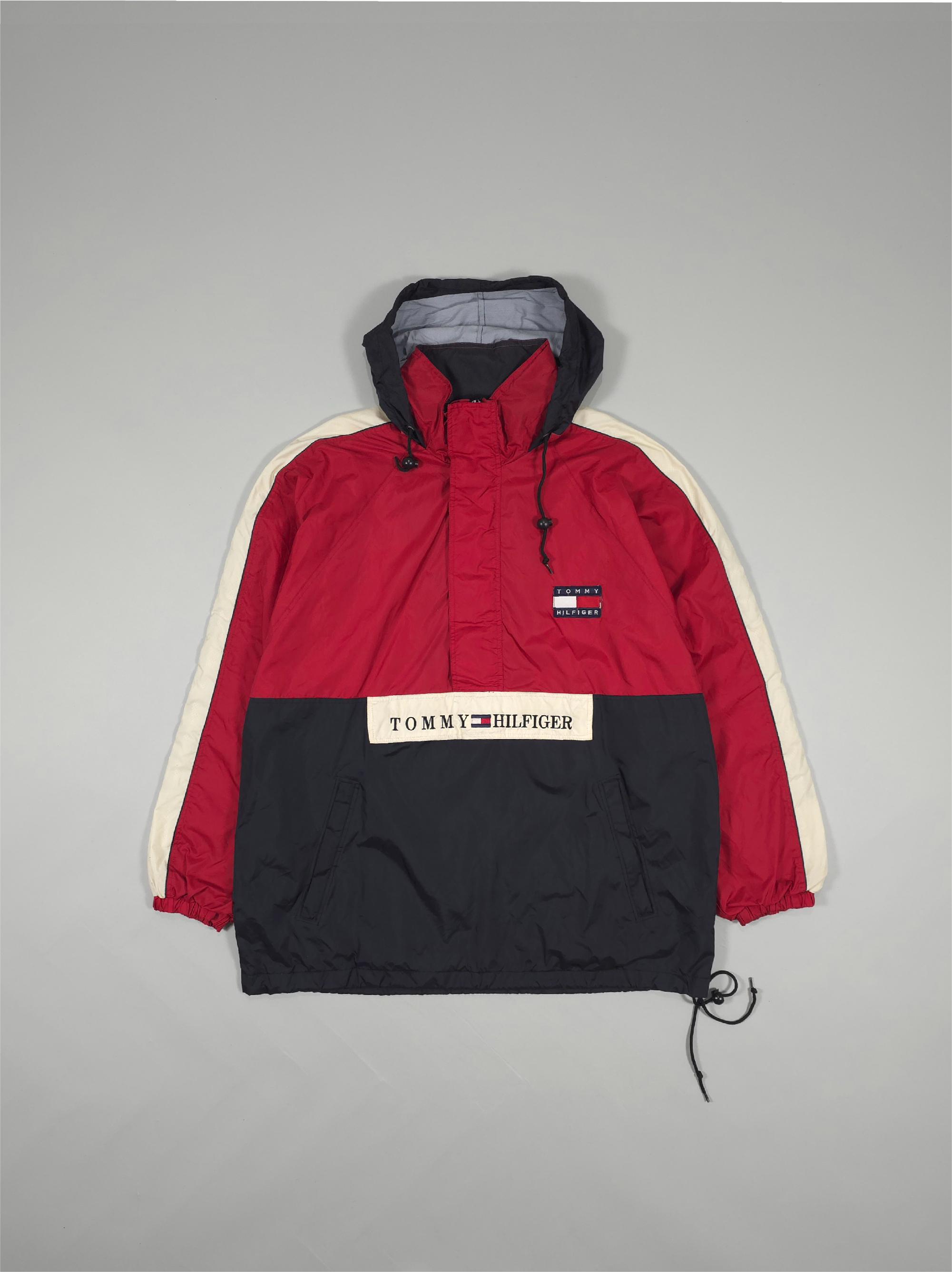 90s Tommy Hilfiger Crest Embroidered Windbreaker – Red/black/cream 