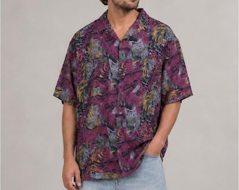 Camisa de manga corta de seda rápida estilo años 90 – Estampado de animales salvajes en color burdeos. Talla XL (equivale a XL, XXL).