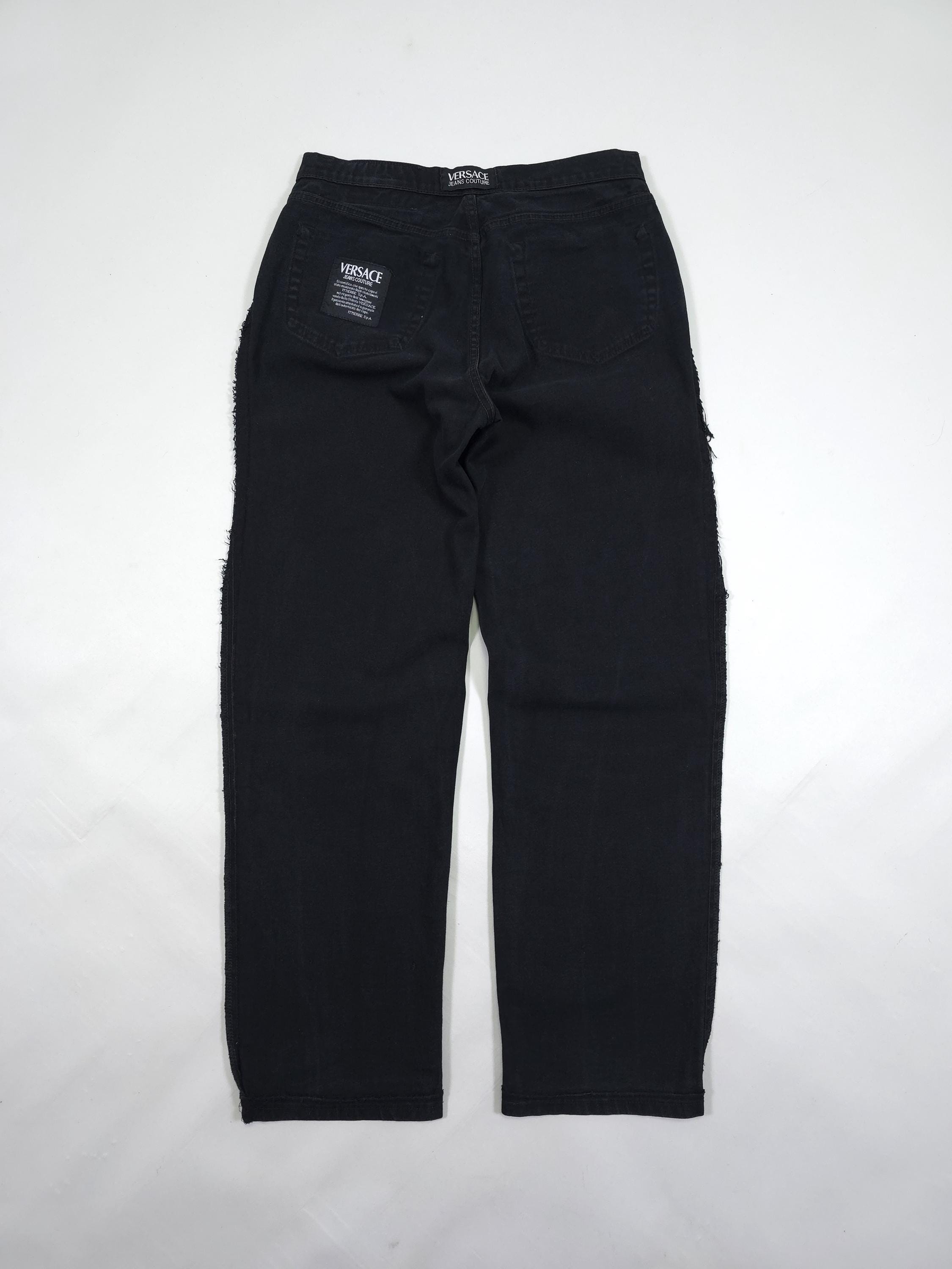 90s Versace Jeans Couture Straight Leg Jeans – Black Subtle Fade 