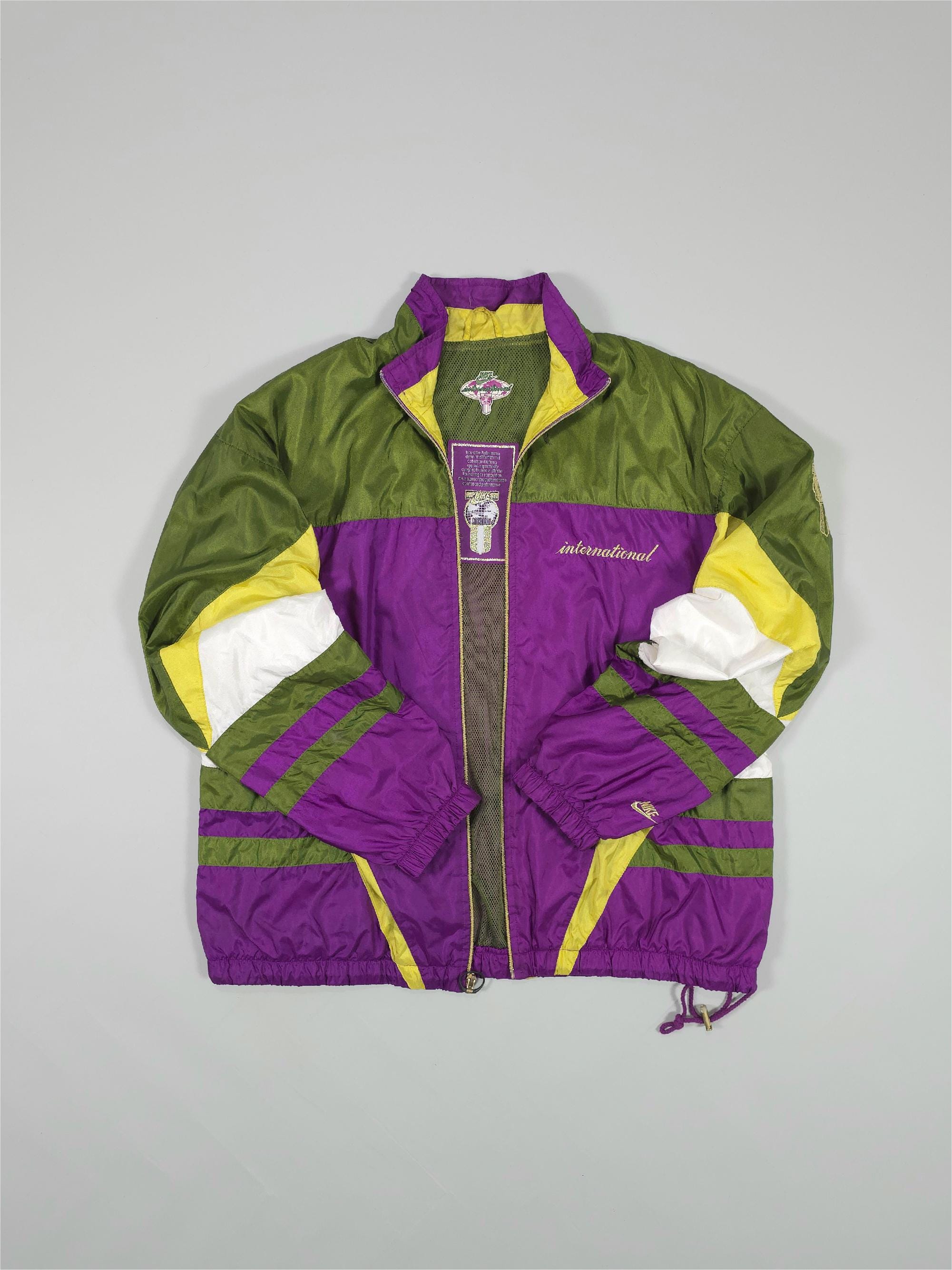 90s Nike International Windbreaker Jacket – Golden Embroidery