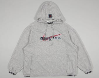 90s Nike Hoodie – Gray/Red “Nike Inc USA” Embroidered Logo Size M Fits M, L, XL
