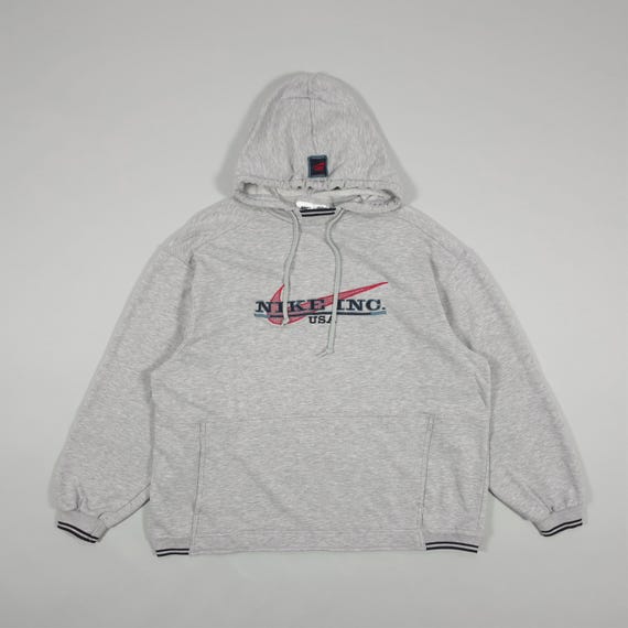 90年代 ナイキ パーカー – グレー/レッド「Nike Inc USA」刺繍ロゴ 