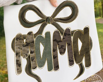 Camo Mama PNG, Mama png, Projekt koszulki dla żony myśliwego, Sublimacja wzoru kokardy w kamuflażu, Sublimacja polowania na jelenie i kaczki, Pobierz cyfrowo