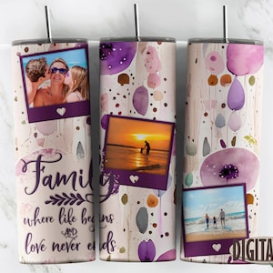 Könnte beinhalten: Ein weißer Becher mit einem violetten Aquarelldesign und drei Fotos von Familien. Der Text "Family where life begins and love never ends" ist auf dem Becher aufgedruckt.