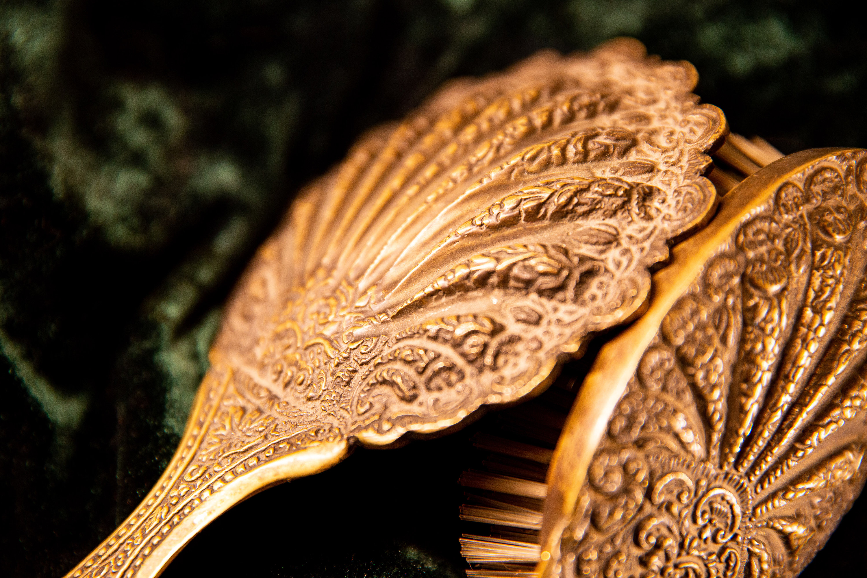 Vintage Mirror and Brush Set,vintage Heavy Mirror,vintage Heavy Brush