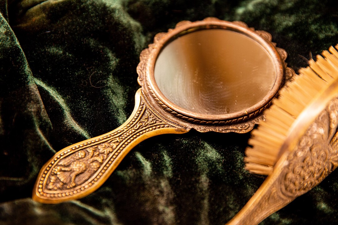 Vintage Mirror and Brush Set,vintage Heavy Mirror,vintage Heavy Brush