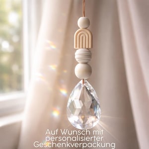 Handgemachter Sonnenfänger Kristall 50 mm – Fensterdeko Boho Regenbogen mit Holz- & Silikonperlen