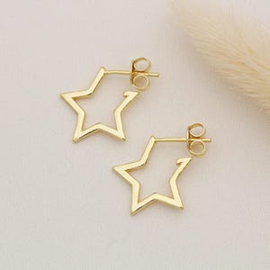 Geelgouden vergulde sterlingzilveren oorstekers met ster