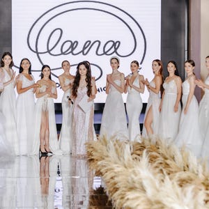 Wholesale Bridal Gowns Wedding Dress Sample Sale Bridal Boutique Inventory Ready to Ship Designer Wedding Dresses Bridal Gowns for Resale