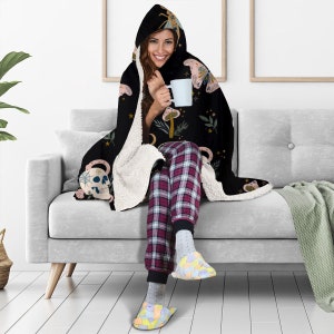 Witchy Celestial Hooded Blanket, Goth Microfleece Wearable Blanket image 2