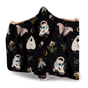 Witchy Celestial Hooded Blanket, Goth Microfleece Wearable Blanket image 6