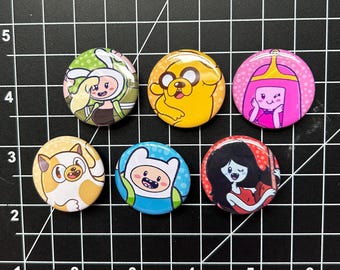 Insignias de botón de Hora de aventuras
