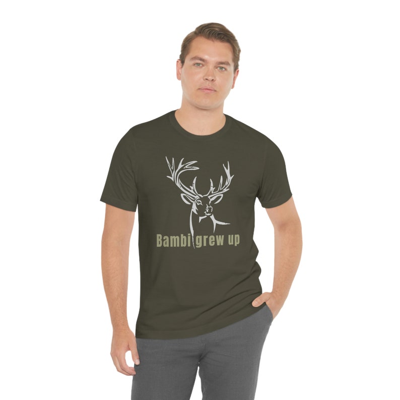 Bambi groeide op jacht T shirt, herten jacht korte mouw T shirt, herten seizoen, shirt voor man of vader, cadeau voor Hunter afbeelding 3