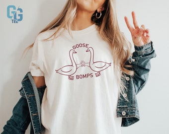 Womens Goose Bumps T-shirt Funny Silly Goose University Bumps Shirt