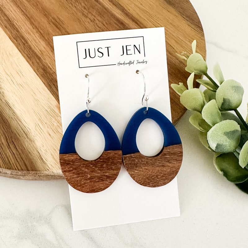 Blue and Green Resin Drop Earrings main image 0