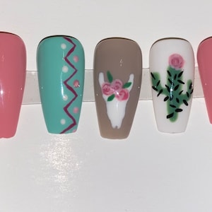 High quality hand painted Press On Nails with western/Aztec accents!