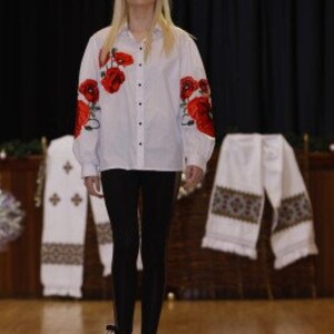 Basic red flower embroidered shirt, vyshyvanka, ethnic Ukrainian embroidery, long sleeves cotton blouse, bohemian top, floral cute shirt image 8