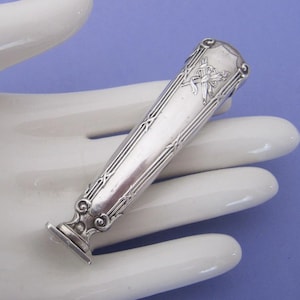 Wax zegel stempel massief zilver antiek tot vintage, Franse zwijnen hoofd keurmerk 800, art nouveau pijlen en vlammende fakkel jaren 1900, monogram