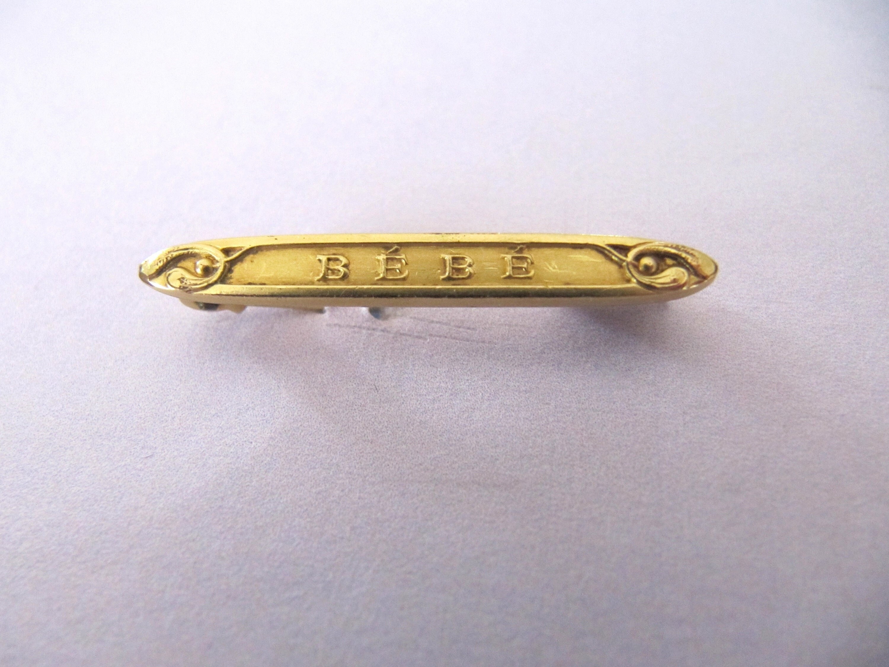 素晴らしい品質 Antique BÉBÉ Baby Bib Safety Pin ORIA, Art Nouveau French コレクション