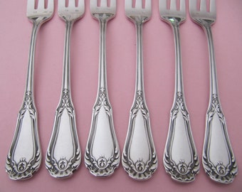 French Cake Dessert Pie Forks Vintage, Set of 6 Setting for Six Floral Foliate Shell Acanthus pattern 1950s Silver plated Flatware France