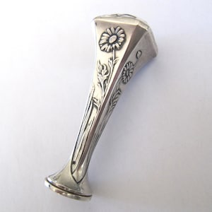 Lakzegelstempel madeliefjes madeliefjeontwerp antiek zilver Frans, zwijnenkop keurmerk 800 zilver art nouveau, vintage bureauartikelen, voor lakzegel