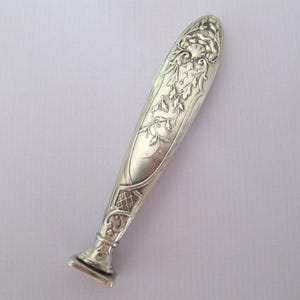 Wax seal stamp Solid Silver Art Nouveau Vintage French, Shell and Laurel Leaves Berries design Sealing Stamp Made in France early 1900&#39;s