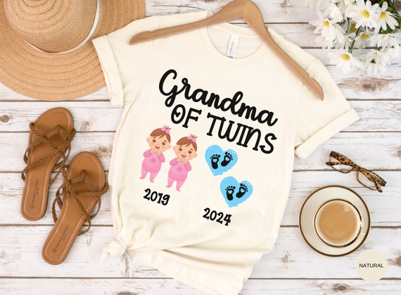 Womens Shirt For Grandma Of Twins 2019 - Newborn Babys Tee For Nana Womens Shirt For Grandma Of Twins 2019 - Newborn Babys Tee For Nana