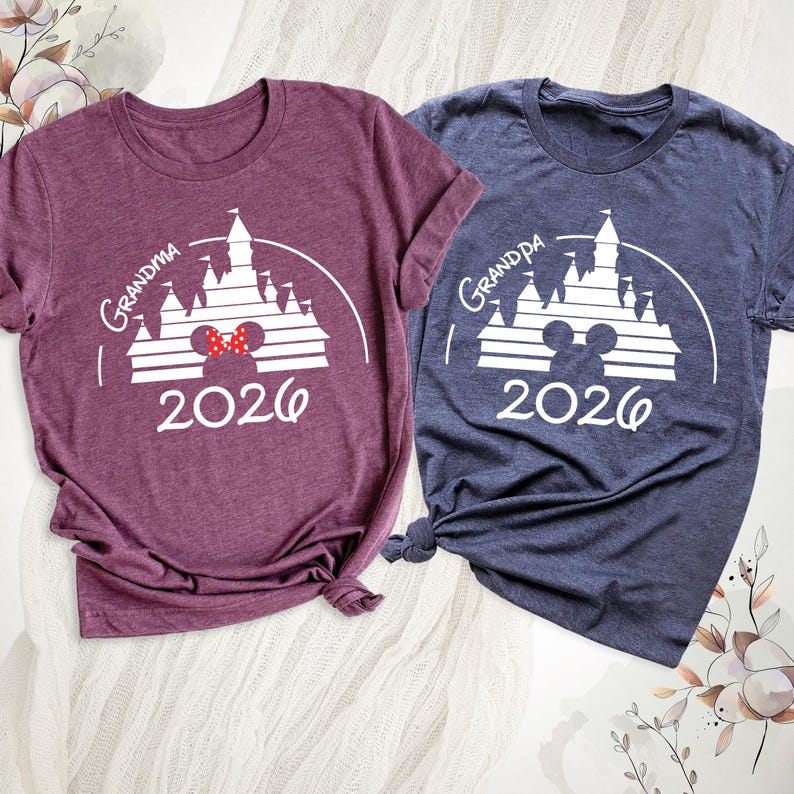Camiseta personalizada de viaje a Disney 2026. Camiseta personalizada de vacaciones familiares en Disney, camiseta a juego de Disneyworld 2026, camiseta de Disneyland, camisetas de cumpleaños de Disney. imagen 8