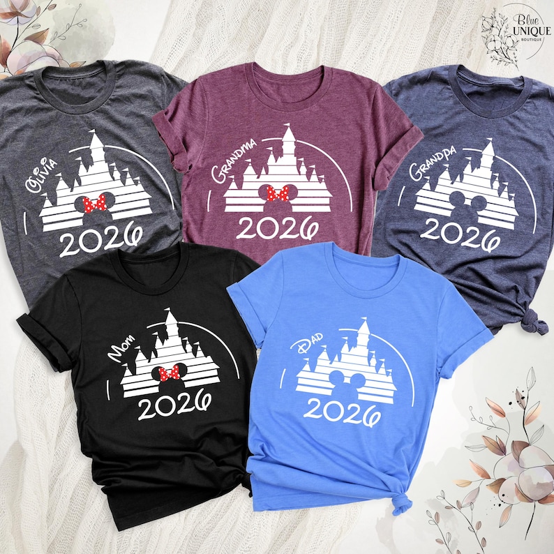 Camiseta personalizada de viaje a Disney 2026. Camiseta personalizada de vacaciones familiares en Disney, camiseta a juego de Disneyworld 2026, camiseta de Disneyland, camisetas de cumpleaños de Disney. imagen 1