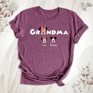 Camiseta personalizada con nombre de abuela de Disney para niños, camiseta personalizada con nombre de viaje familiar de Disney, camiseta de Disney para abuelo, tío, tía, nana, papá, abuela imagen 8