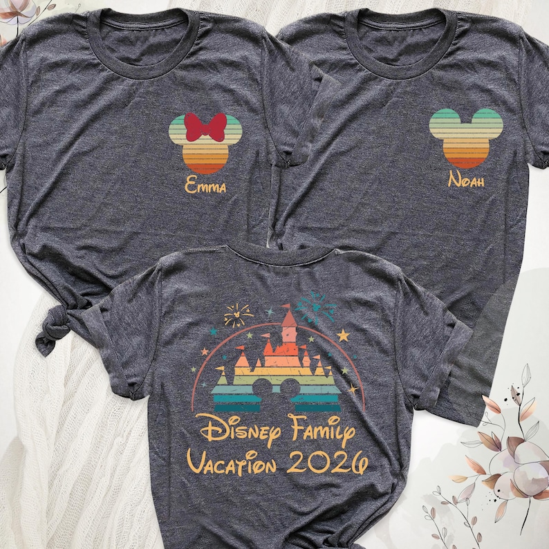 Camiseta personalizada de Disney Family Vacation 2026, camiseta Disney de dos caras, camiseta de viaje a Disney, camiseta de Disneyland, camiseta de pareja Disney, camiseta Disney personalizada imagen 8