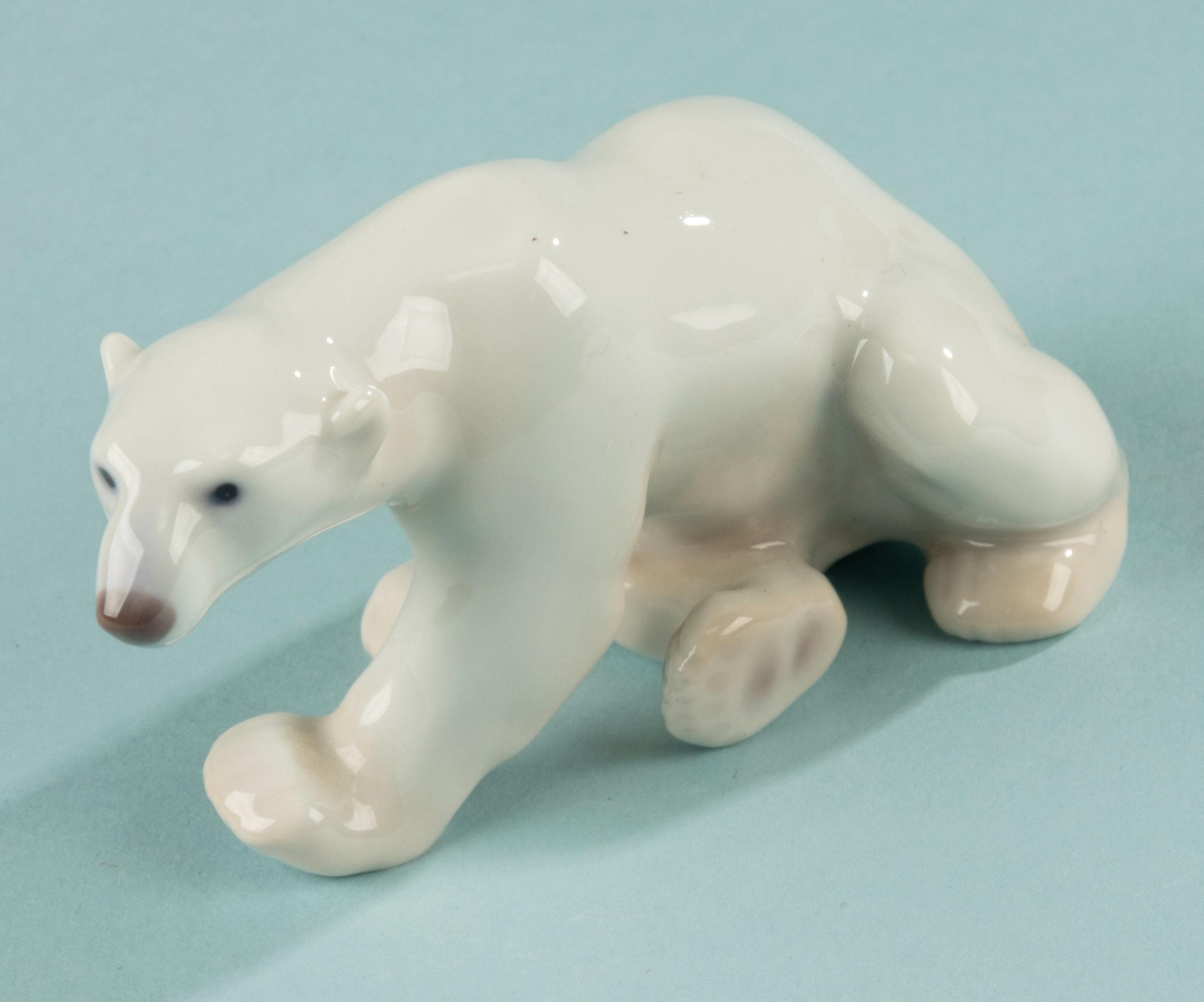 シロクマの置物 - Bing & Grondahl - 磁器 - モデル 2217 - Etsy 日本