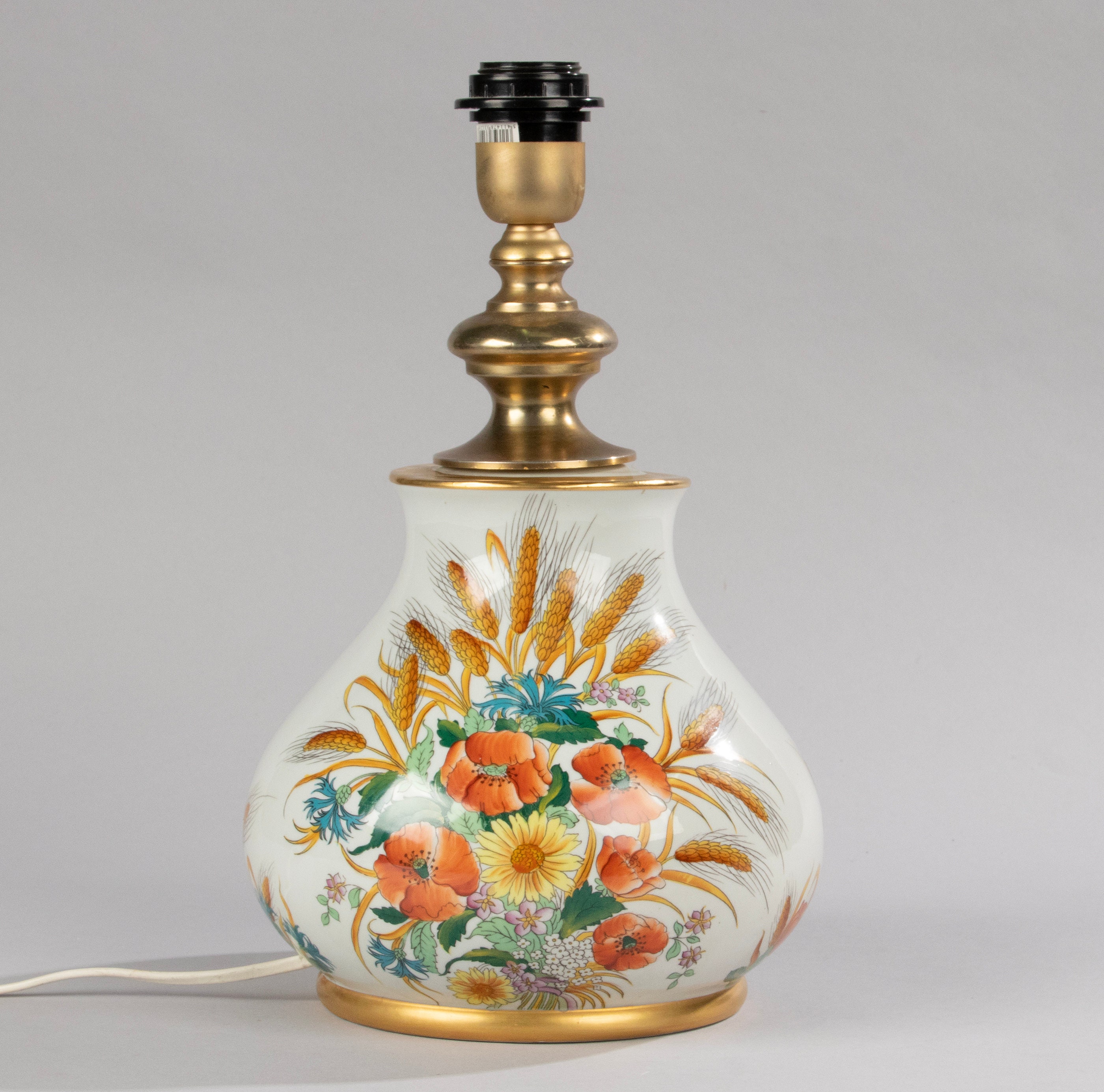 Vintage Porcelain Table Lamp - Mangani - Etsy Israel