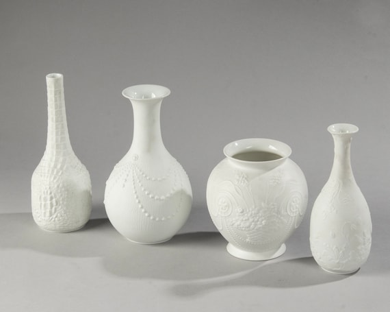 Set aus 4 Porzellanvasen - Kaiser
