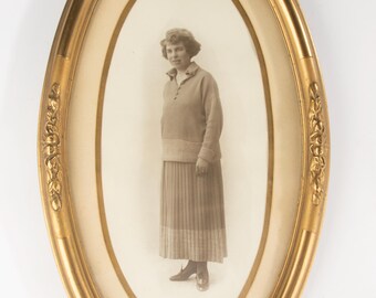 Old Oval Photo Frame - Art Deco