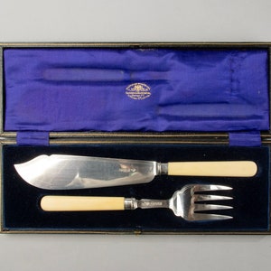 Sterling Silver Fish Servers - London 1928