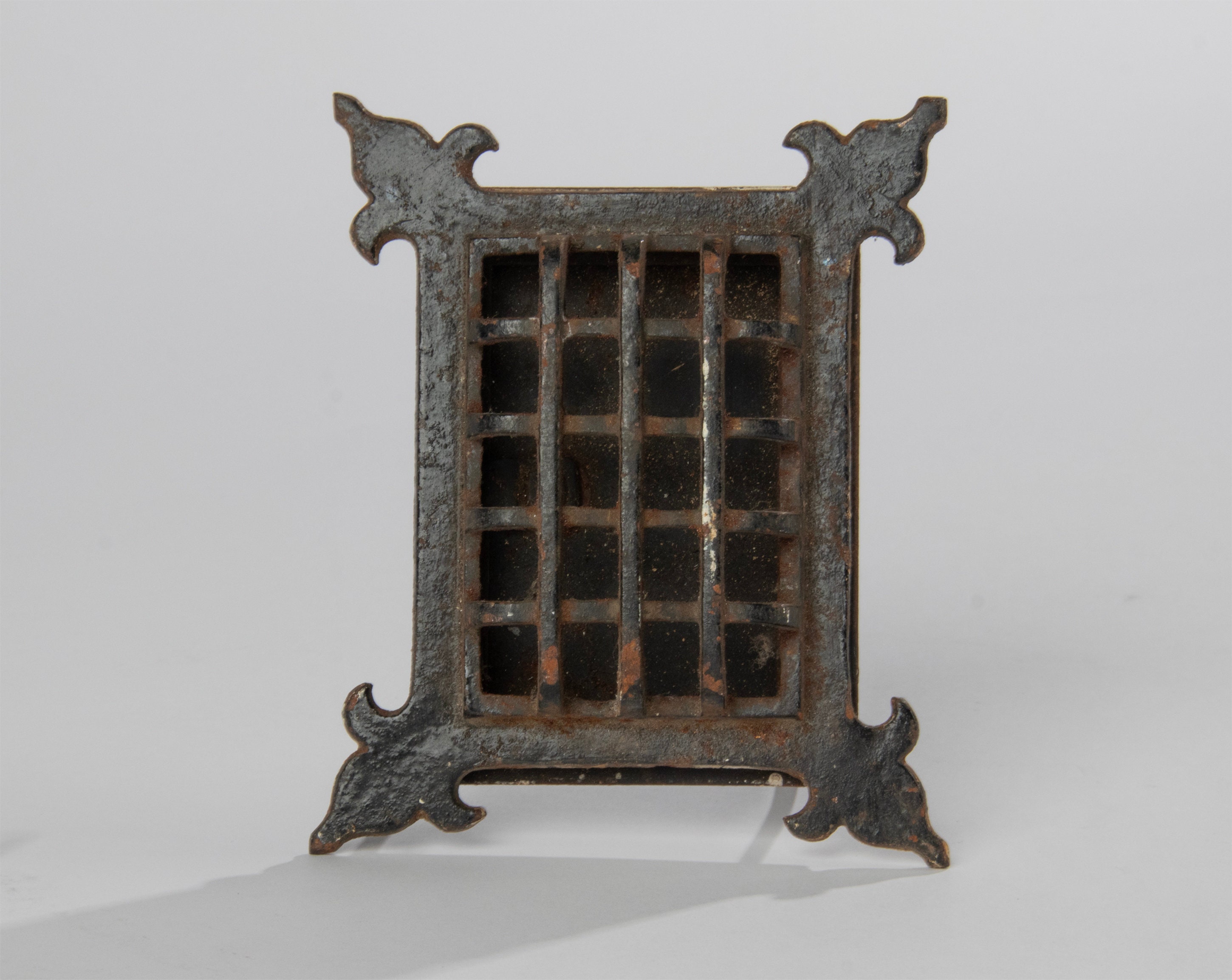 Speakeasy Door Viewer