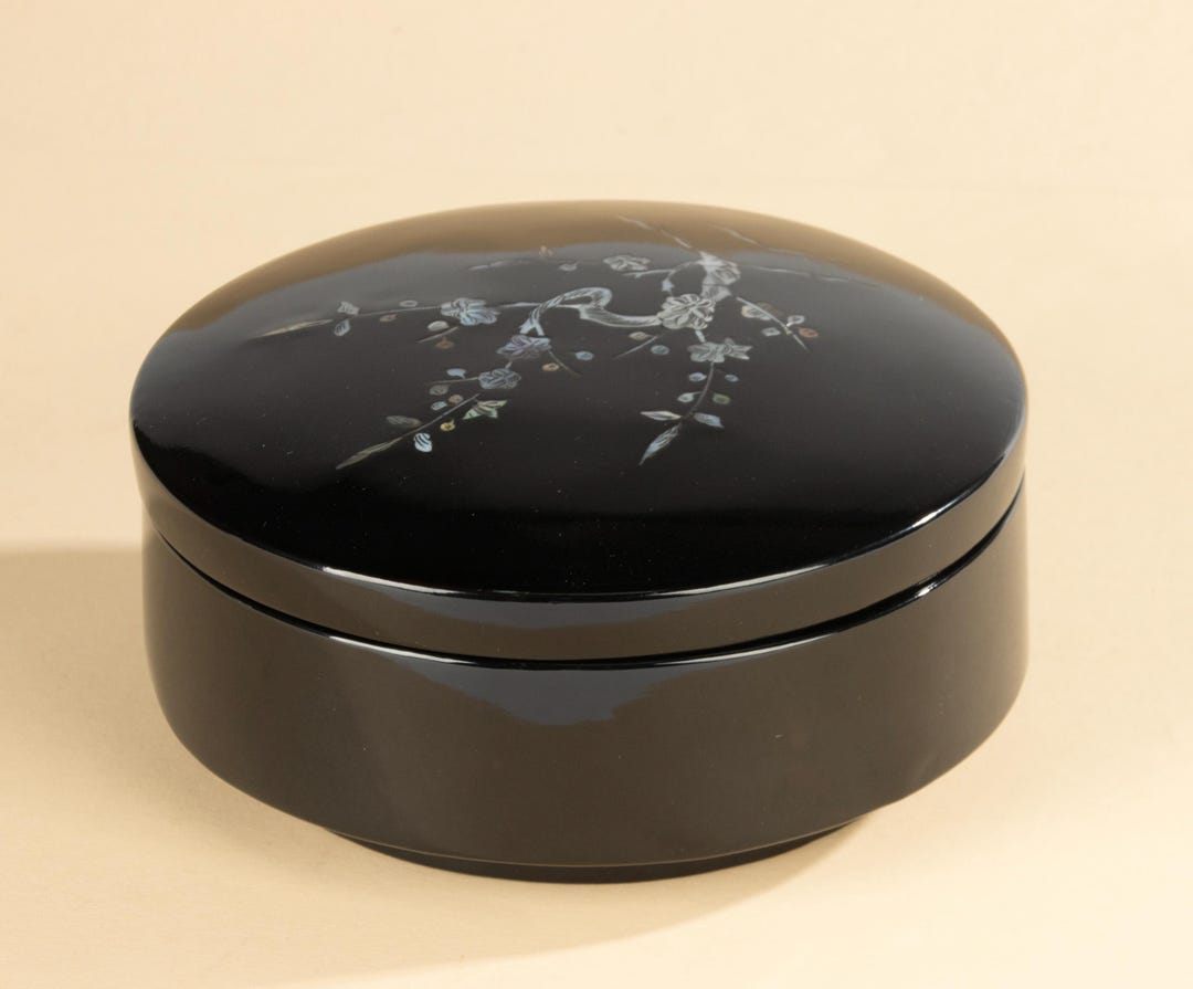 Vintage Box - Japanese Lacquerware - Etsy