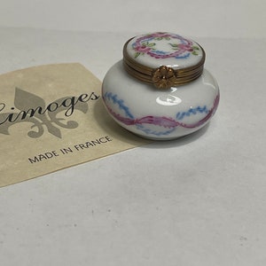 Genuine Floral  Limoges Box