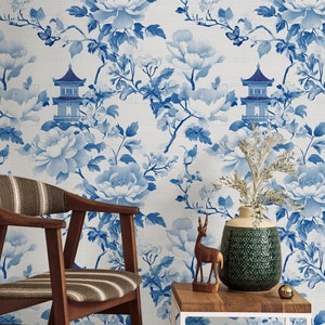Carta da parati cineseria blu e bianca - Elegante design floreale e pagoda per un arredamento classico e moderno - Stacca e attacca, facile da applicare