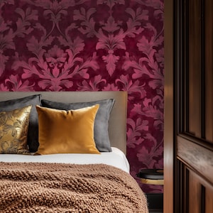Djupvinröd damask tapet: Elegant självhäftande vinyl bild 4