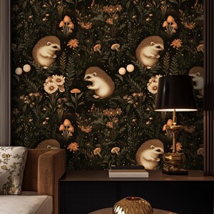 Carta da parati Cottagecore Hedgehog - Murale di animali della foresta scura - Decorazione botanica del bosco - Arte murale della natura accogliente - Design per la casa stravagante