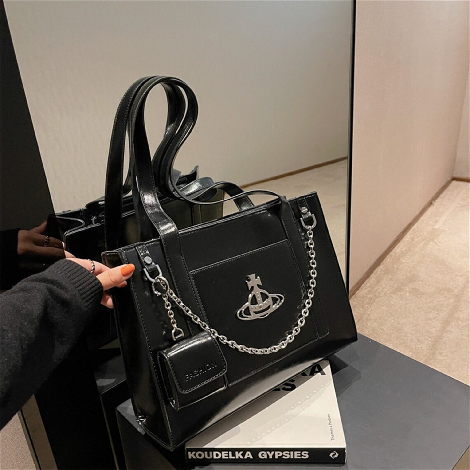 Genuine Vivienne Westwood Chancery 5509 Heat Shaped Eco Leather Shoulder Bag  for sale online
